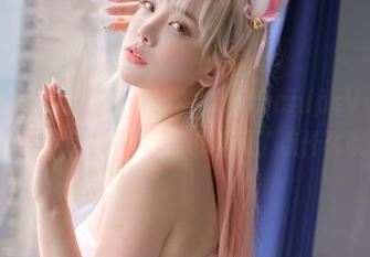 你愿意观看Dami(퀸다미)的PhotochipsVol吗？塑造形象的背后，是否也埋藏了点什么呢？