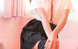 Feilin嗲囡囡 – 从彩虹到吊带，小蛮妖Yummy的另类写真集