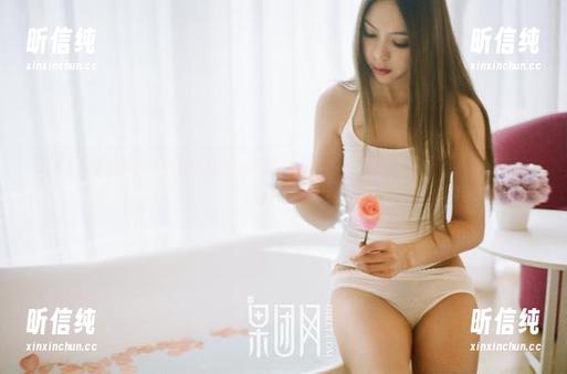 GIRLT果团网 - 随便翻翻周琰琳LIN的私房图包，灰丝的滋味居然还挺新鲜？