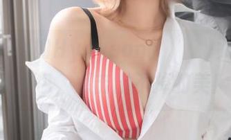 弹窗广告不如Hyoyeon(김효연)女神的cos图包，点击出不掉的美！
