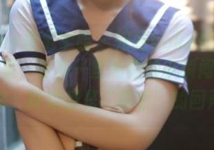 MFStar模范学院 – 妞妞koko展示的皮衣作品集，分享一些私藏的小瞬间：每次转身，耳边都是“真香”的回声～