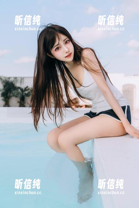 高清原图，不说话的Shika小鹿鹿，吉他在手，自己也妥妥的就是个乐器吧？