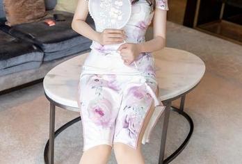 Xiuren秀人网 - 浴室里吱吱作响的水龙头,婠婠么的写真竟成了我的沉醉想象。
