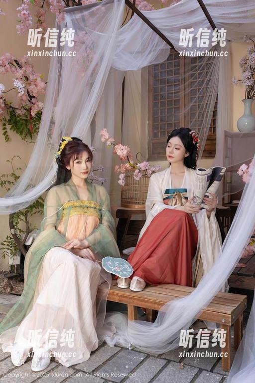 Xiuren秀人网 - 比基尼与小蛮妖——在美图里，我只想说：“真会穿。”