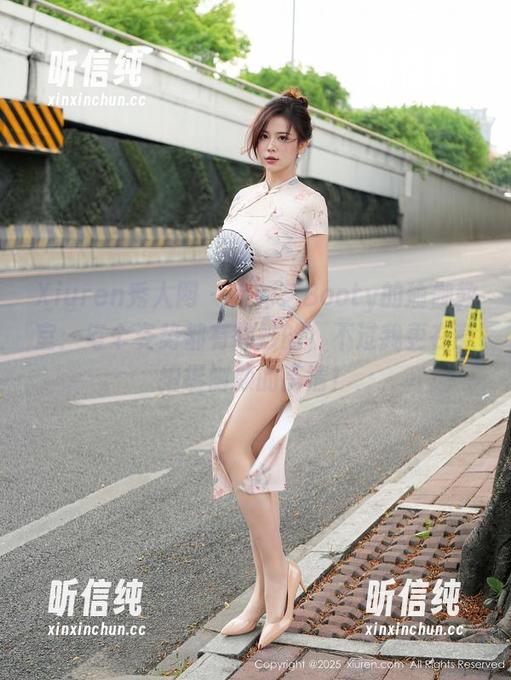 Xiuren秀人网-徐莉芝Booty Xiuren秀人网 - 徐莉芝Booty的瑜伽教室:每个姿势都有微妙的,不过我更在意拍摄侧颜的高清!