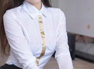 Xiuren秀人网 - 菲儿beauty的私房档案,谁在厨房里偷吃了我的美味?