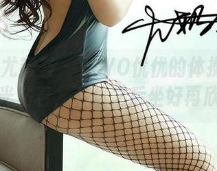 YouMi尤蜜荟 – YOYO优优的体操服全集：别光站着，下载之后坐好再欣赏。