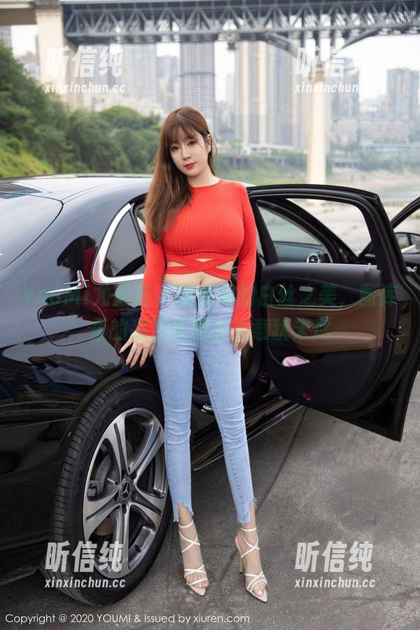 YouMi尤蜜荟-周妍希 YouMi尤蜜荟 - 周妍希的白丝之美,图库里的高清画面让人意犹未尽