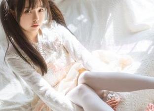 下载六味帝皇酱的连体衣写真，绝对会让你感慨“为何没早点瞧见”！