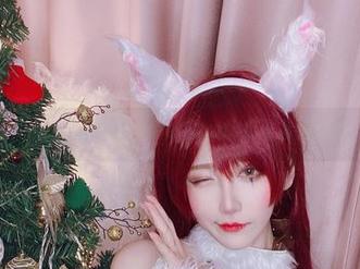 学妹这组，啾小妍Deer的cos魔法有点强啊！