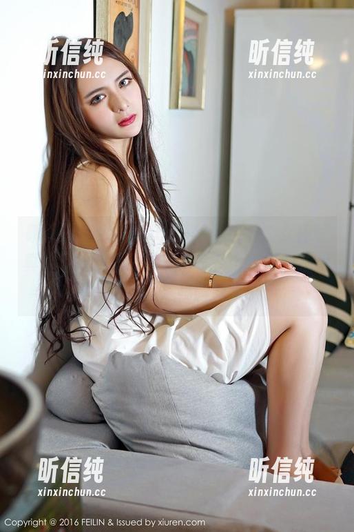 嗲囡囡 - 欣欣Rubybaby出品的女神写真，下载前我还在想，多少个角度能拍出来...果然，是我脑洞太小。