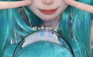 最新图集公开！安曜曜的圣诞化妆到底有多绝