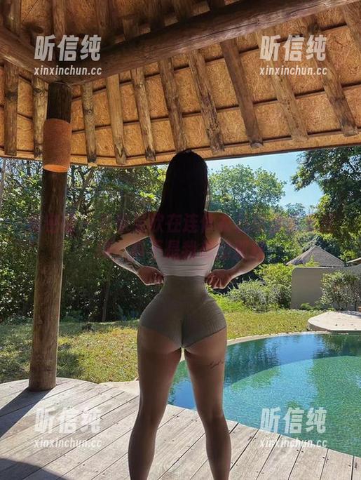 宋昱欣 微密圈 - 看宋昱欣在连体衣私拍合集里摇摆,真不是我想的那样