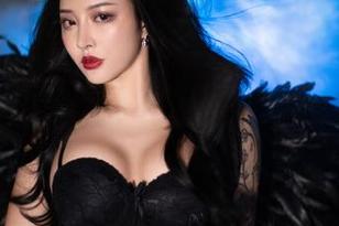 微密圈 – 最新写真到来！宋昱欣与豹纹的隐秘对话，谁知谁听到了什么呢。