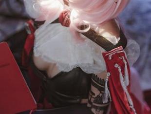 一不小心被宫本桜的德克萨斯同人礼服吸引,恰巧图片也是免费的,真是意外之喜!