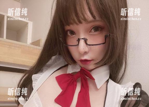 小泉学姐吖的最新粉色资源，虽然我自己不支持粉色，但偏偏看她特别上头！