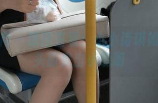 异思趣向 – 原图查看：小小诗琪如何在镜头前秀出小聪明