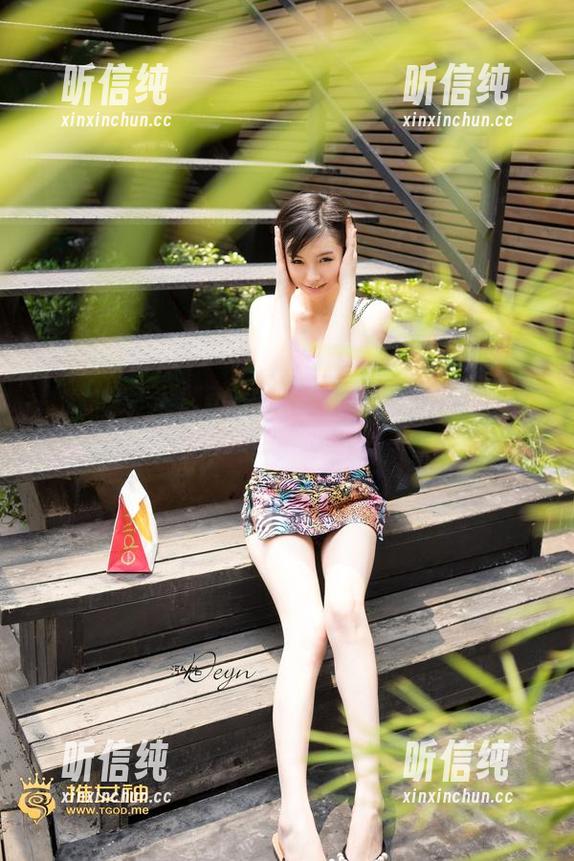 推女神 - 当黄可christine遇上万圣节，资源纷飞，小心被黑影追逐哦！