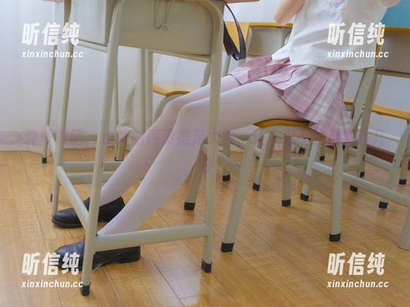 森萝财团 - 小梓的高清美足大赏，让人忍不住想多看几眼