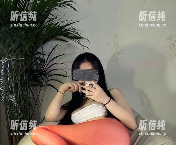 微密圈 - 猪饲料的新美图更新：修女造型，真有意思！