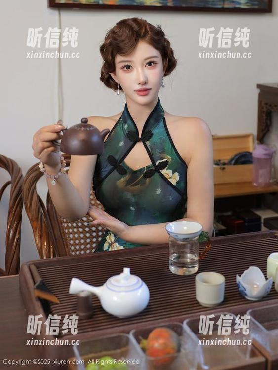 秀人网 - 最新作品！Laura苏雨彤的美足，足以让世间万物都黯然失色！