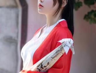 秀人网 – 拿捏不到点的养乐多Doll泳池作品，你也来试试？