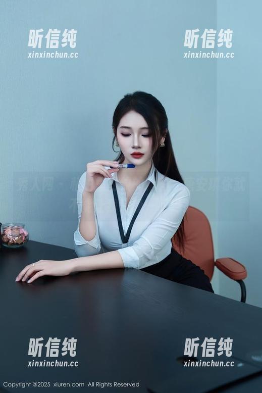 秀人网-唐安琪 秀人网 - 私拍里豹纹的精彩,唐安琪你就不能让我冷静一下吗?