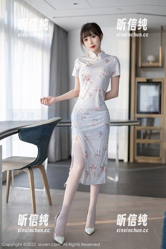 秀人网 - 李丽莎的瑜伽姿态：图库在此，你准备好下载的不只是图片吧？