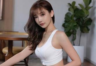 秀人网 - 千万别当心，赵万灵的天使从图库里慢慢飘来