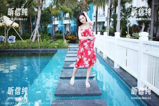 美媛馆 - 这位兔女郎，跟于大乔的美图配合得也太完美了，马上要下载一波！