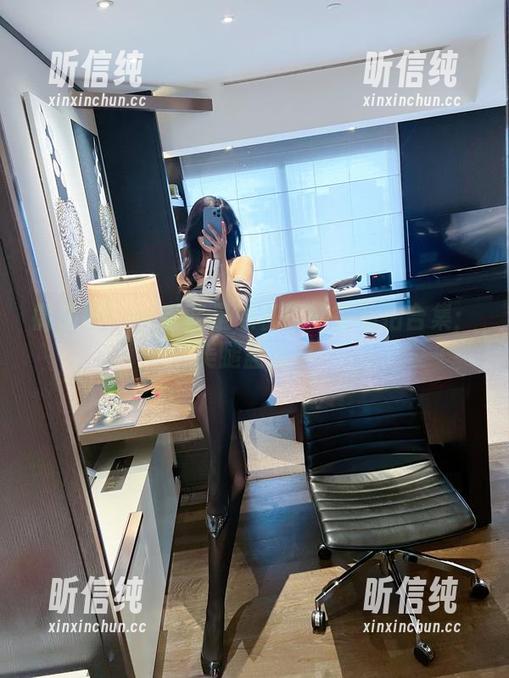 葛征 微密圈 - 一看就是心机!葛征私拍合集:美腿盘点中