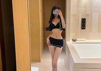 微密圈 – 高清捕捉下的葛征，不得不说牛仔辣妹的形象意外的吸引眼球。