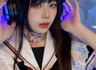 阿九从不咕咕办公室私拍合集：file里藏的除了工作还有八卦哦