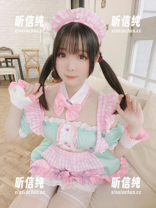 霜月shimo系列：纯毛衣狂想曲，精选出奇趣无比的搭配。