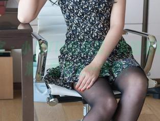 青豆客 – 小九Vin的美脚，真的是福利满满，图包走一波吧！